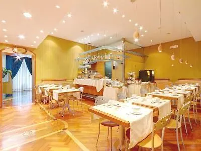 Hotel Corot Rome 3*,