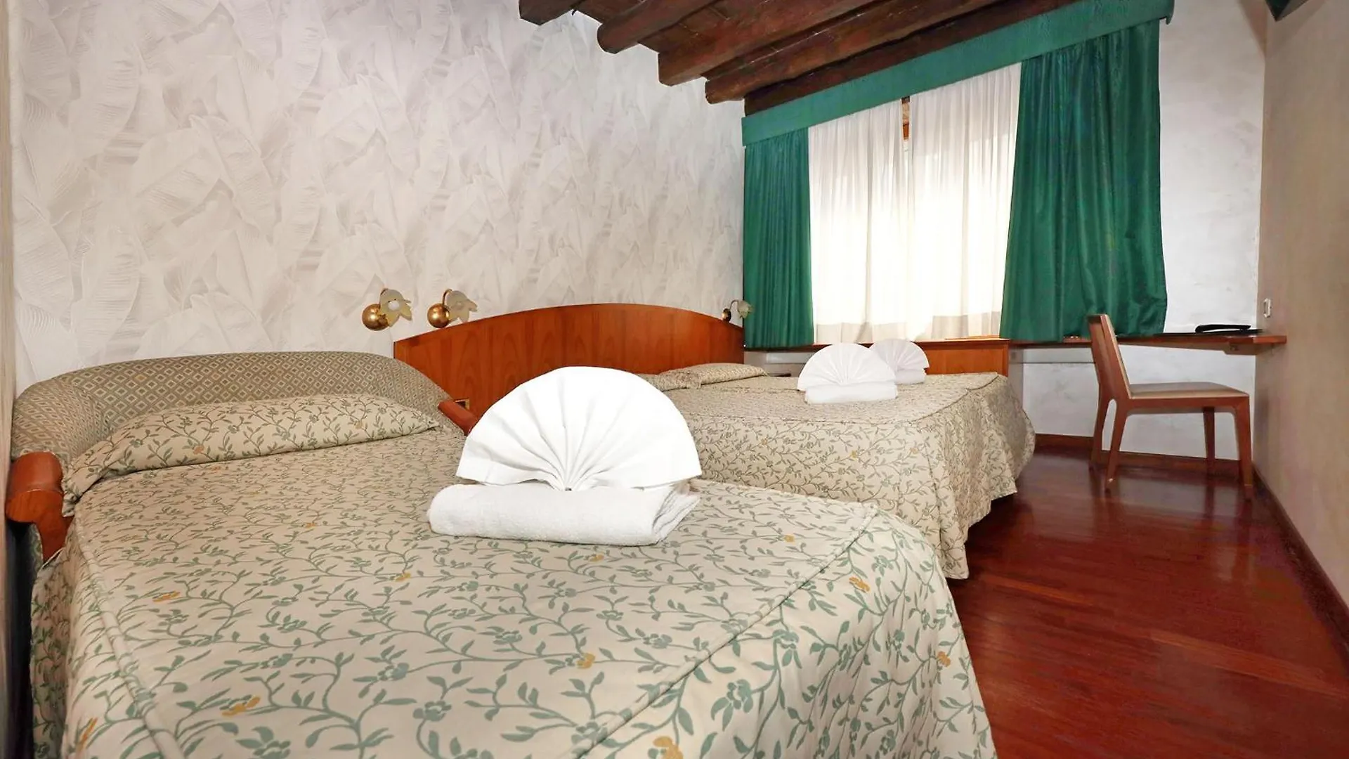 Hotel Corot Rome