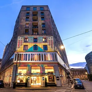 the-square-milano-duomo.italymilanhotels.net/