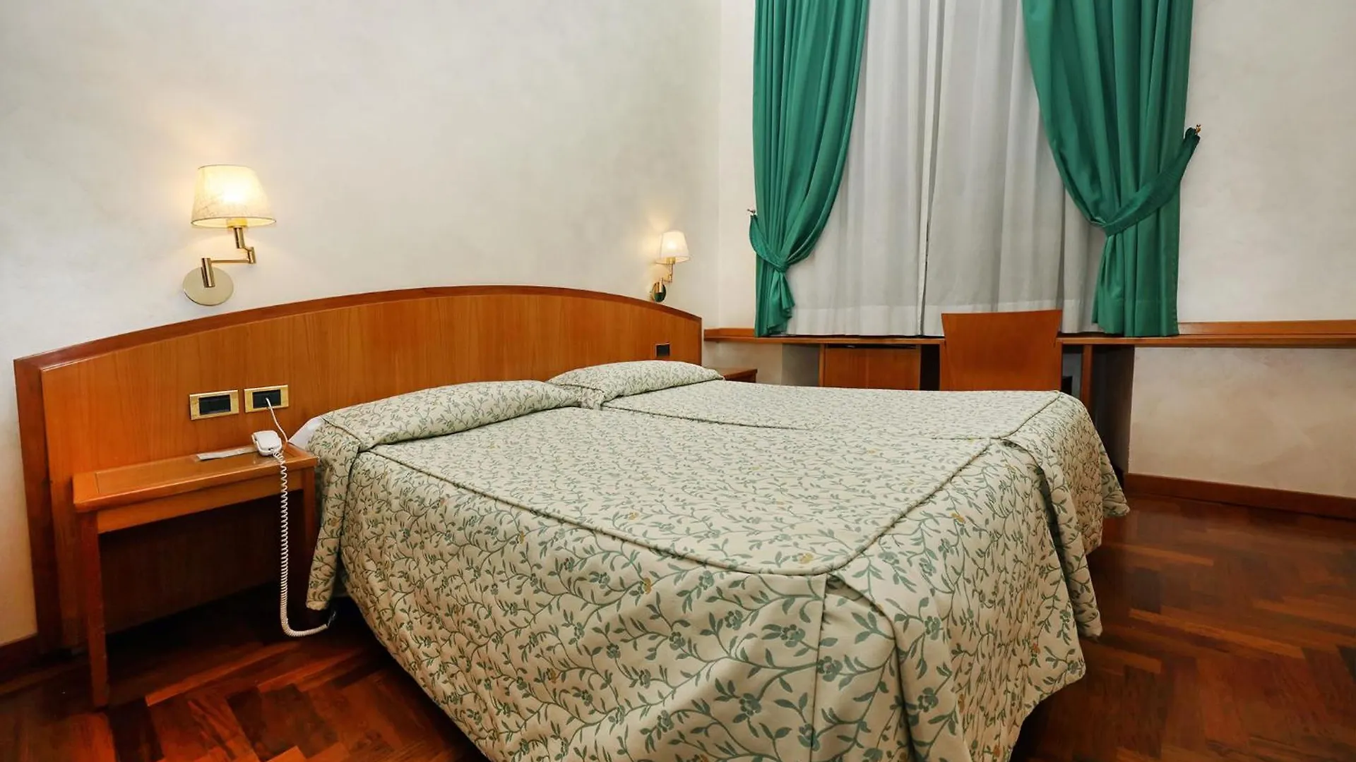 רומא Hotel Corot