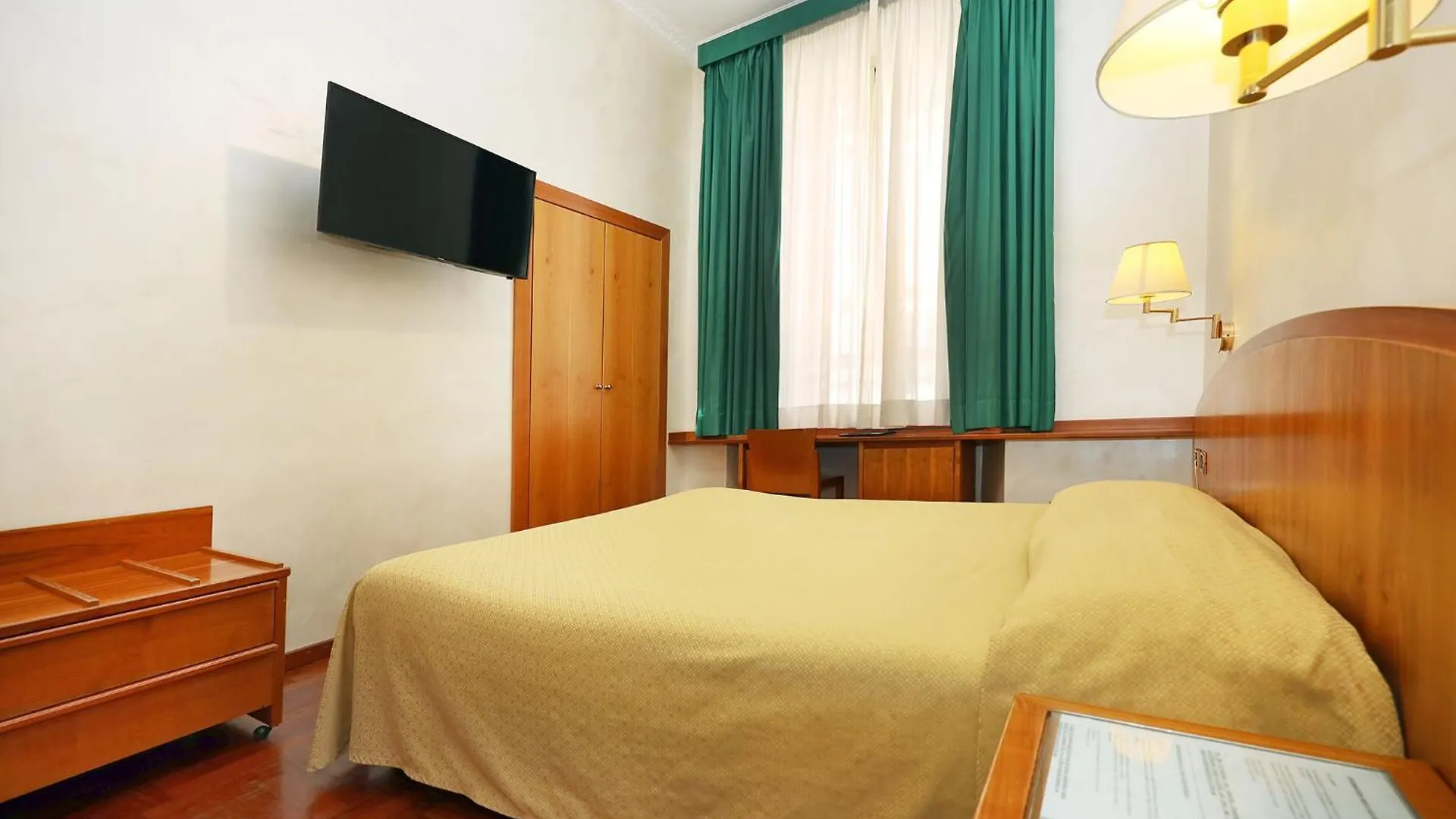 רומא Hotel Corot
