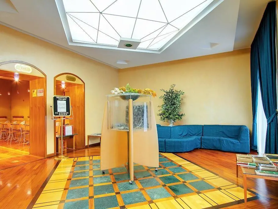 Hotel Corot Рим